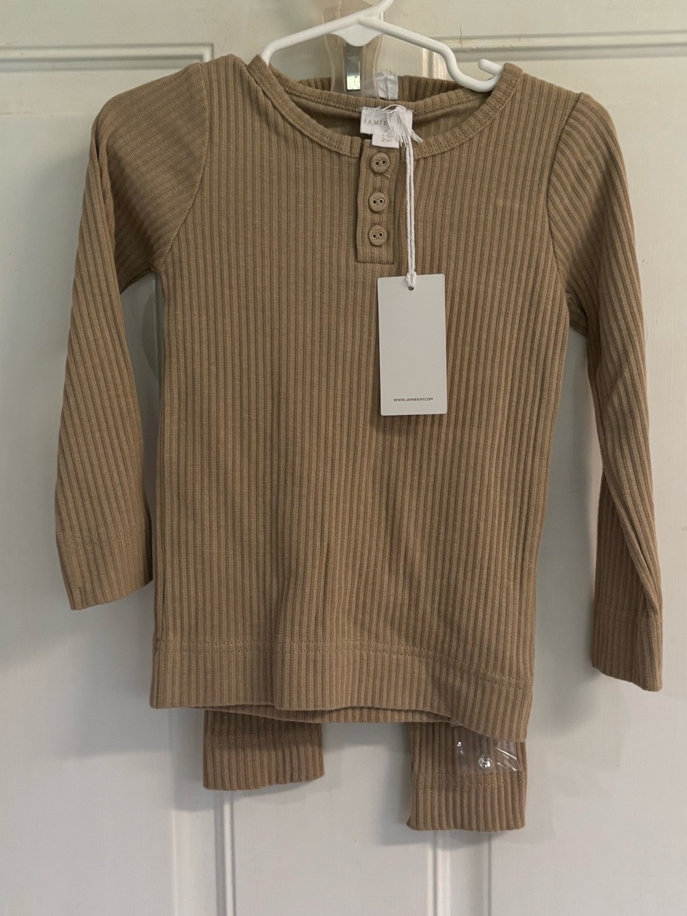 NWT 2T Jamie Kay Organic Cotton Modal Ribbed Long Sleeve Henley and pants Set.